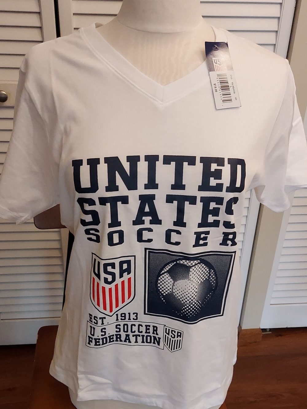 United States Soccer Graphic Tee NWT